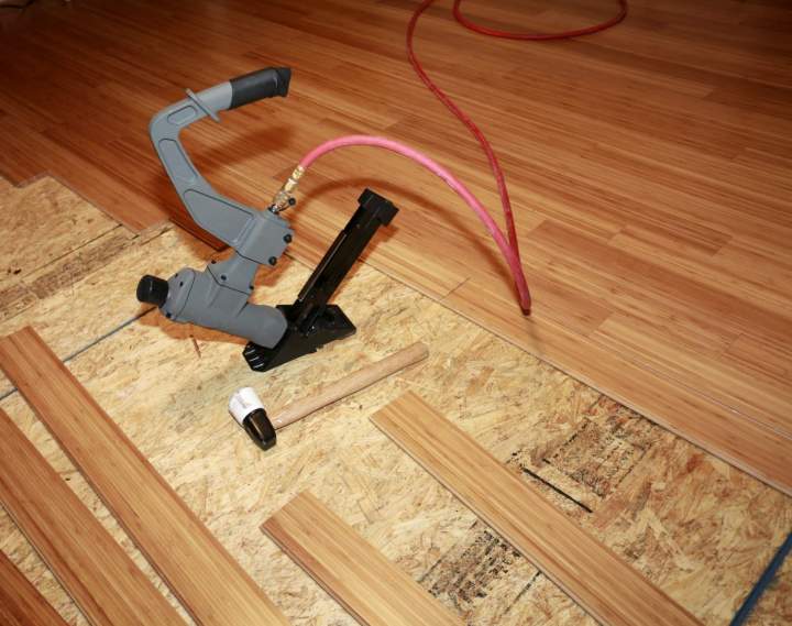 Pose de parquet Chauny, installation de lames de bois massif
