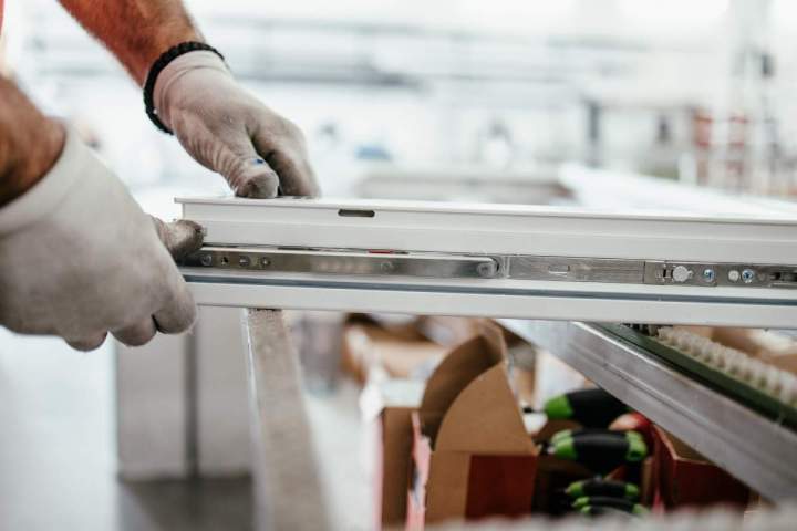 Fabrication de menuiseries en cours Crépy